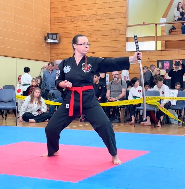 Century XMA Wave Blade Martial Arts Demonstration Sword Complete